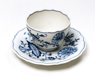 Meißener Porzellan aus dem 19. Jahrhundert