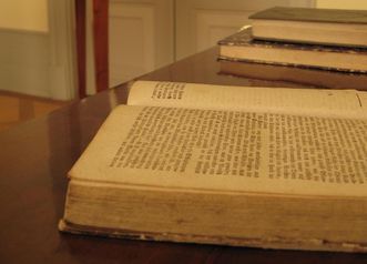 Books in the writing room at Kirchheim Palace